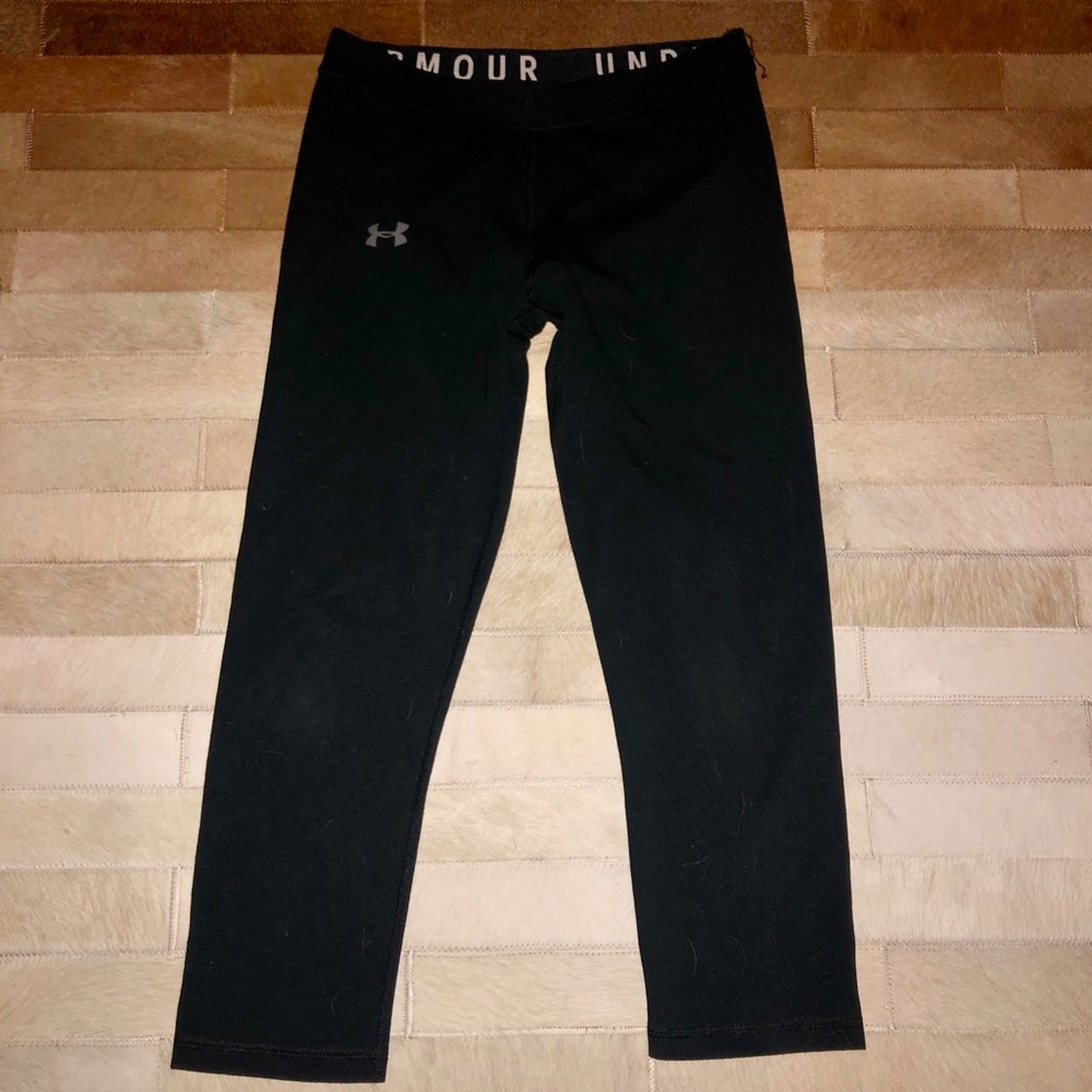 Black Under Armour Capris